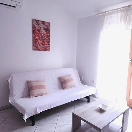 Guest house Lorena In 3*