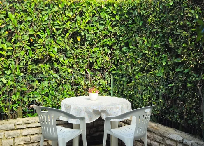 Lorena In Guest house Pula